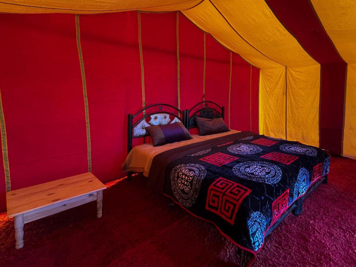 Отель Bivouac Les Nomades & Foum Zguid To Chegaga Tours Экстерьер фото