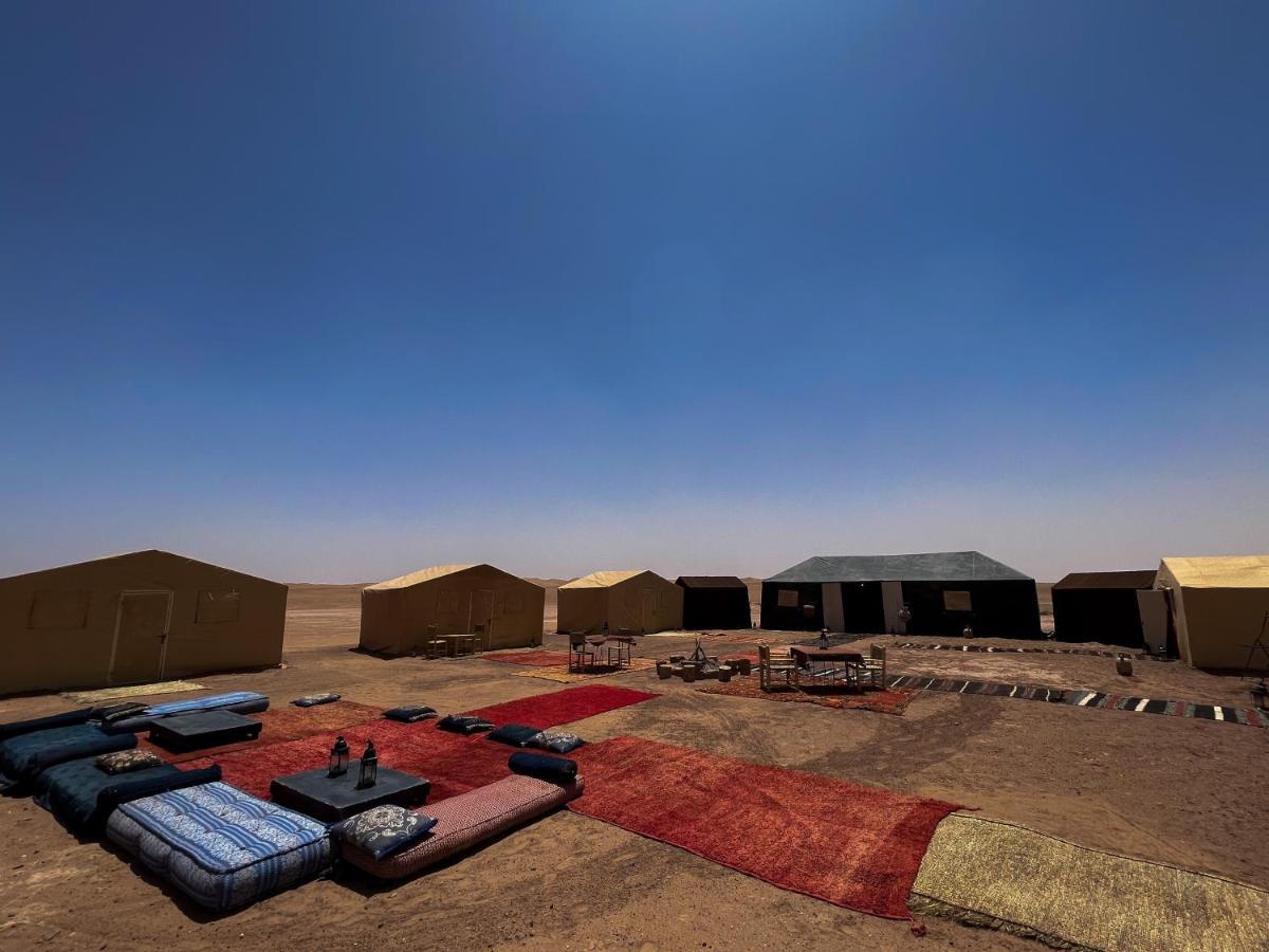 Отель Bivouac Les Nomades & Foum Zguid To Chegaga Tours Экстерьер фото