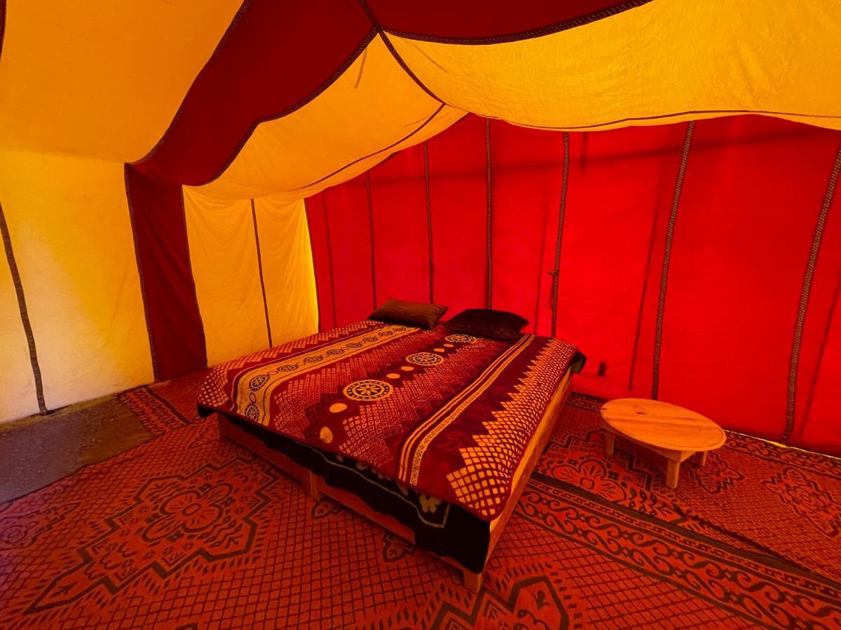 Отель Bivouac Les Nomades & Foum Zguid To Chegaga Tours Экстерьер фото